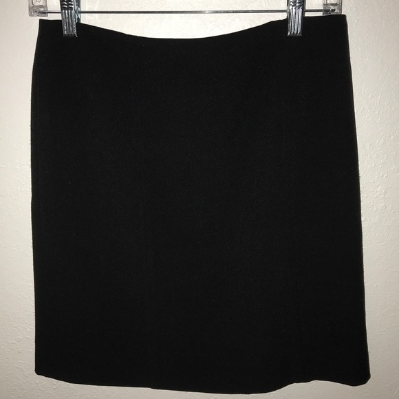 Mary Kay Casual Mini Skirt - Picture 1 of 6